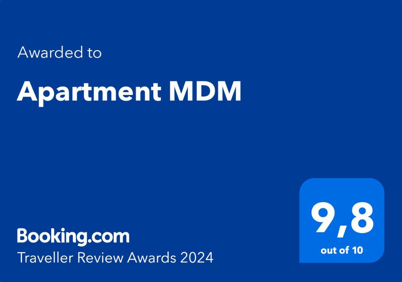 Apartment Mdm Buje Bagian luar foto